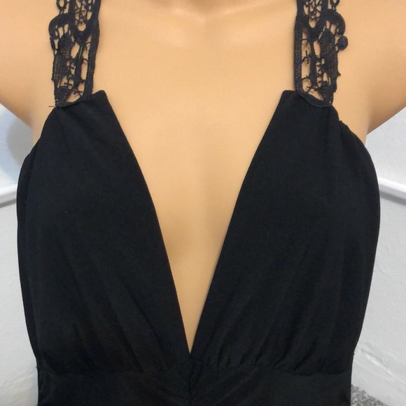 Sexy black tank top with lace open back size small - Picture 2 of 9